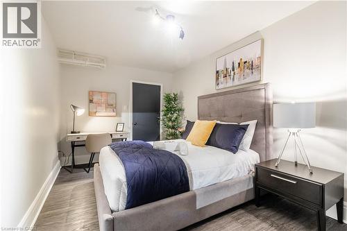 14 Duke Street, Hamilton, ON 