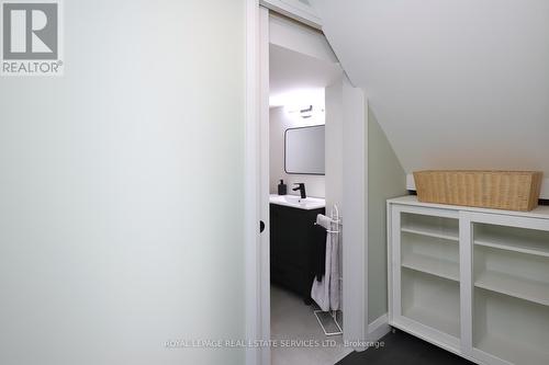 2001 Silverberry Crescent, Mississauga, ON - Indoor