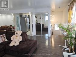 Large mirrored entry closet - 
