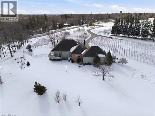 383 Parkside Drive, Hamilton, ON 