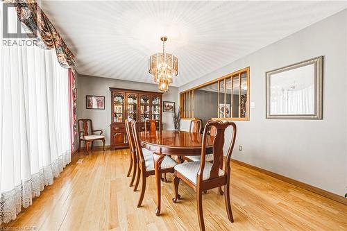 53 Glover Road, Hamilton, ON - Indoor Photo Showing Dining Room