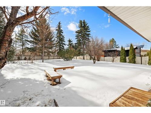 823 Richards Cr Nw, Edmonton, AB - Outdoor