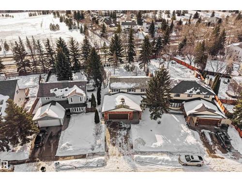 823 Richards Cr Nw, Edmonton, AB - Outdoor