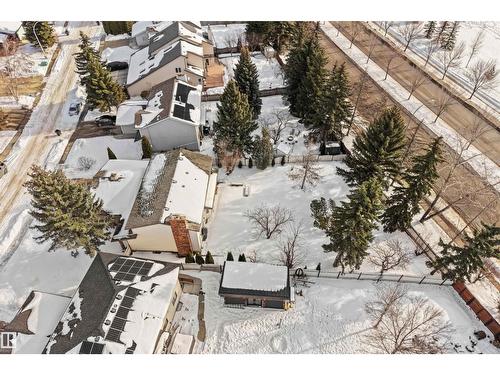 823 Richards Cr Nw, Edmonton, AB - Outdoor With View