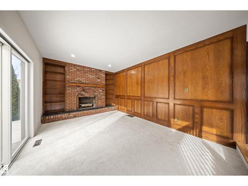 823 Richards Cr Nw, Edmonton, AB - Indoor With Fireplace