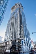 2501 - 11 YORKVILLE AVENUE  Toronto, ON M4W 0B7