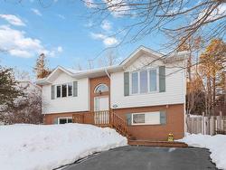 152 MILLWOOD Drive  Middle Sackville, NS B4E 2W8