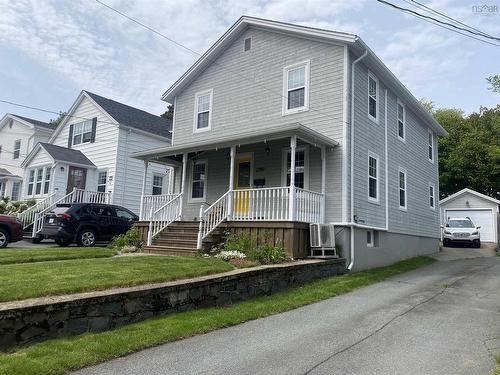 2199 Blink Bonnie Terrace  Halifax, NS B3L 3E8