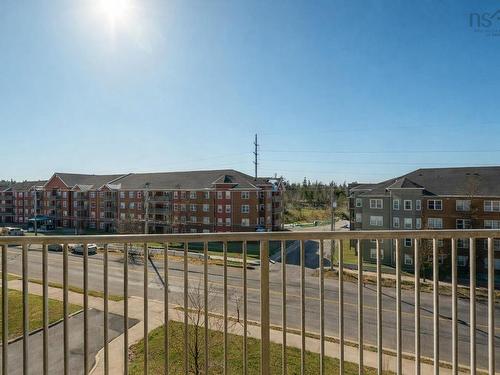 405 429 Parkland Drive, Halifax, NS 