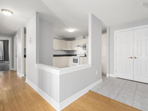 405 429 Parkland Drive, Halifax, NS 