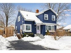 31 Guysborough Avenue  Dartmouth, NS B2W 1S4