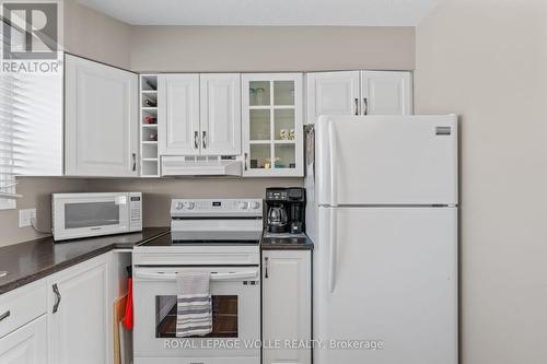 Kitchen - 218 Arris Crescent, West Perth, ON - Indoor Photo Showing Kitchen