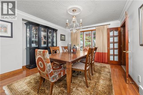 22 Wendakee Drive, Hamilton, ON - Indoor Photo Showing Dining Room