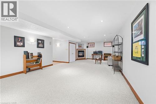 22 Wendakee Drive, Hamilton, ON - Indoor Photo Showing Other Room