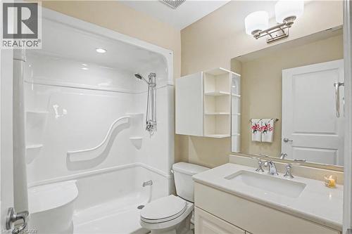 11 Whelans Way, Hamilton, ON - Indoor Photo Showing Bathroom