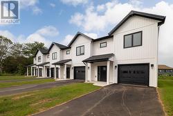 45 Kelly Heights  Stratford, PE C1B 4M3