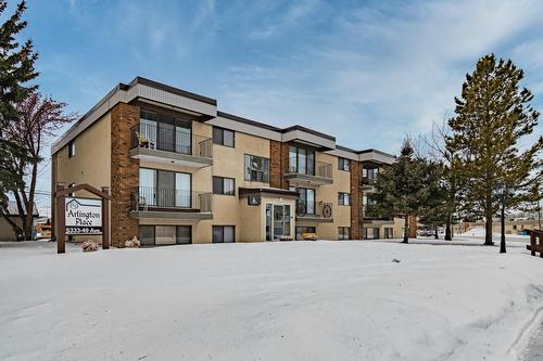 5333  49 Ave, Vegreville, AB - Outdoor