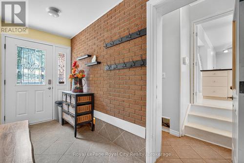 68 Sunset Boulevard, Cambridge, ON - Indoor Photo Showing Other Room