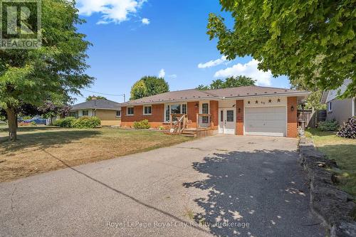 68 Sunset Boulevard, Cambridge, ON - Outdoor