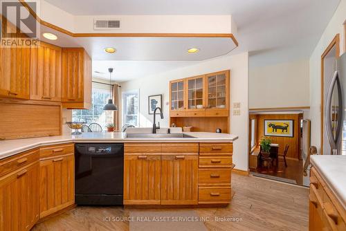 216 Brockville Street, Smiths Falls, ON - Indoor