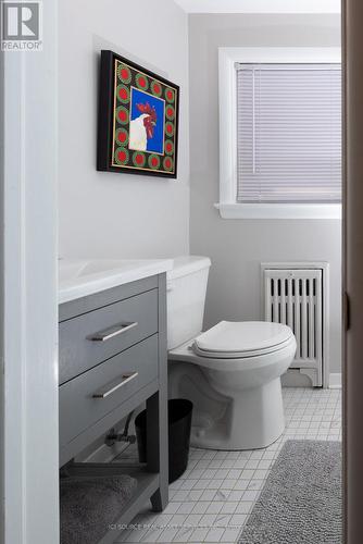 216 Brockville Street, Smiths Falls, ON - Outdoor