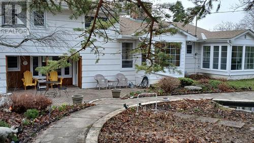 216 Brockville Street, Smiths Falls, ON - Outdoor