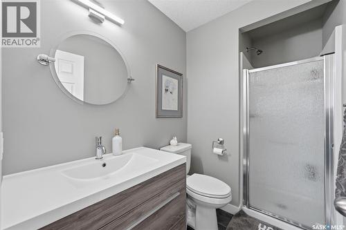 217 13Th Avenue E, Watrous, SK - Indoor Photo Showing Bathroom