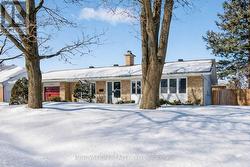 1951 GARFIELD AVENUE N  Ottawa, ON K2C 0W7