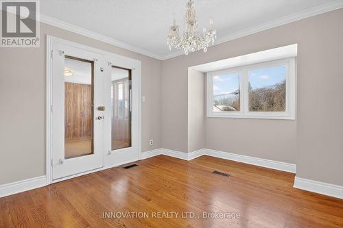 Steps out to sun room - 1951 Garfield Avenue, Ottawa, ON - Indoor Photo Showing Other Room