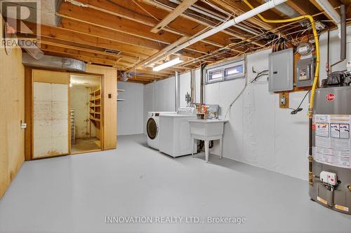 Laundry room - 1951 Garfield Avenue, Ottawa, ON - Indoor Photo Showing Basement