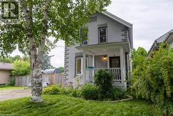 5 WELLINGTON Street  Paris, ON N3L 1S3