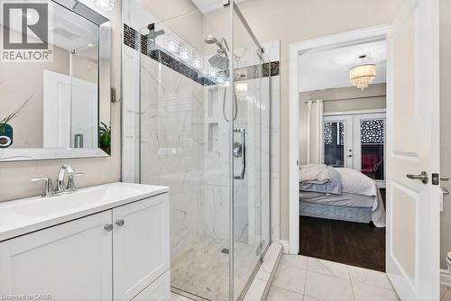 117 Monarch Street, Welland, ON - Indoor Photo Showing Bathroom