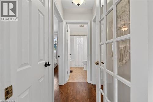 124 West 24Th Street, Hamilton, ON - Indoor Photo Showing Other Room