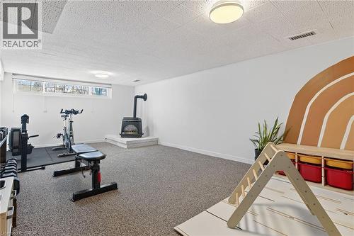 124 West 24Th Street, Hamilton, ON - Indoor Photo Showing Gym Room