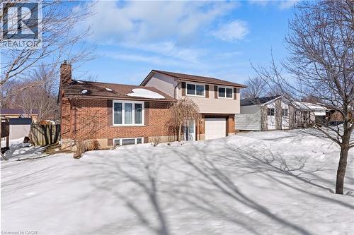218 Arris Crescent, Mitchell, ON - Outdoor
