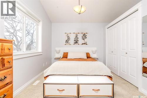 1217 Kilburn Avenue, Saskatoon, SK - Indoor Photo Showing Bedroom