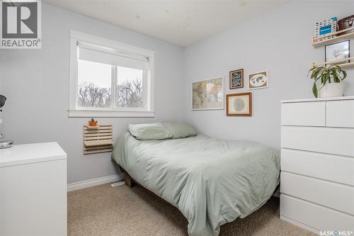 1217 Kilburn Avenue, Saskatoon, SK - Indoor Photo Showing Bedroom