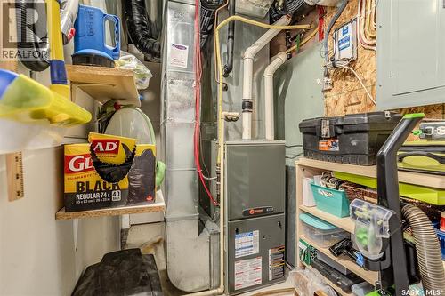 1217 Kilburn Avenue, Saskatoon, SK - Indoor Photo Showing Basement