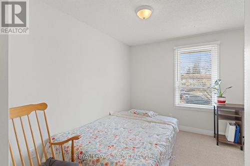 18 - 242 Lakeport Road, St. Catharines (Lakeport), ON - Indoor Photo Showing Bedroom