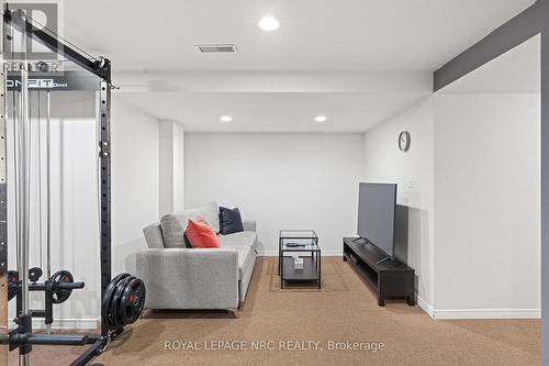 18 - 242 Lakeport Road, St. Catharines (Lakeport), ON - Indoor