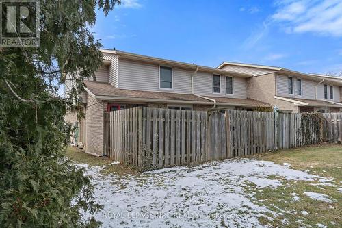 18 - 242 Lakeport Road, St. Catharines (Lakeport), ON - Outdoor