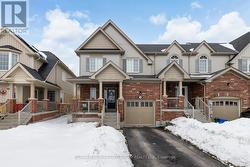 54 FRED JACKMAN AVENUE  Clarington, ON L1C 0S7