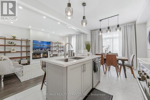 356 Clockwork Drive, Brampton, ON - Indoor Photo Showing Kitchen With Double Sink With Upgraded Kitchen
