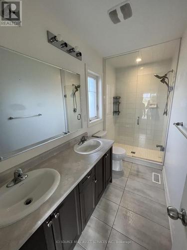 3836 Tufgar Crescent, Burlington, ON - Indoor Photo Showing Bathroom