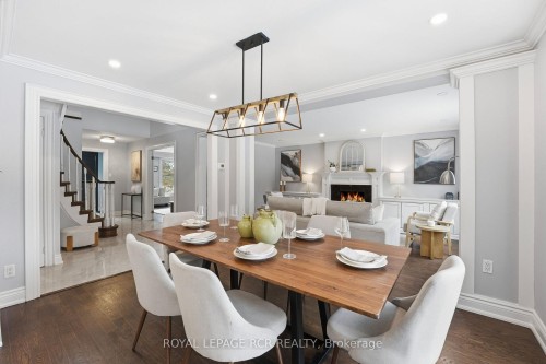 2 Meyer Circle, Markham, ON - Indoor Photo Showing Dining Room