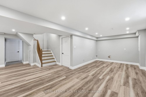 2 Meyer Circle, Markham, ON - Indoor Photo Showing Other Room