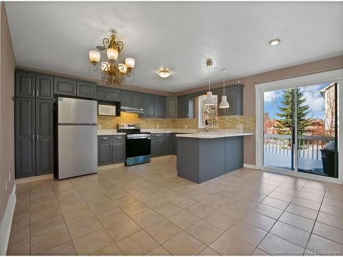 60 Christopher, Moncton, NB 