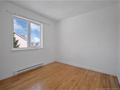 60 Christopher, Moncton, NB 