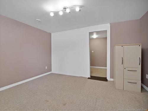 60 Christopher, Moncton, NB 