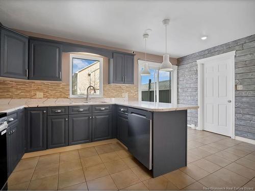 60 Christopher, Moncton, NB 